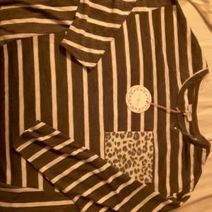 Woman's shirt